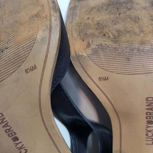 Lucky Brand Black Leather Strappy Block Heel Sandals Size 6.5 - Picture 7 of 8